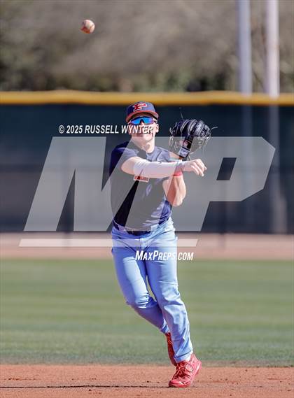 Thumbnail 1 in Desert Mountain vs. Pinnacle photogallery.