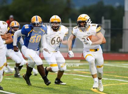 Thumbnail 3 in Red Lion @ Waynesboro photogallery.