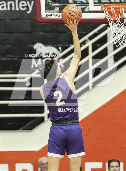 Thumbnail 3 in St. Augustine vs. East Catholic (Spalding Hoophall Classic) photogallery.
