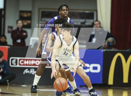 Thumbnail 2 in St. Augustine vs. East Catholic (Spalding Hoophall Classic) photogallery.