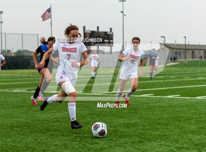 Thumbnail 3 in Fountain Valley vs. SkyView Academy (CHSAA 2A Semifinal) photogallery.