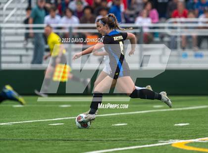 Thumbnail 2 in Fountain Valley vs. SkyView Academy (CHSAA 2A Semifinal) photogallery.