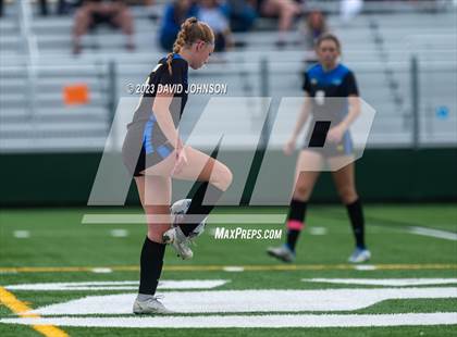 Thumbnail 3 in Fountain Valley vs. SkyView Academy (CHSAA 2A Semifinal) photogallery.