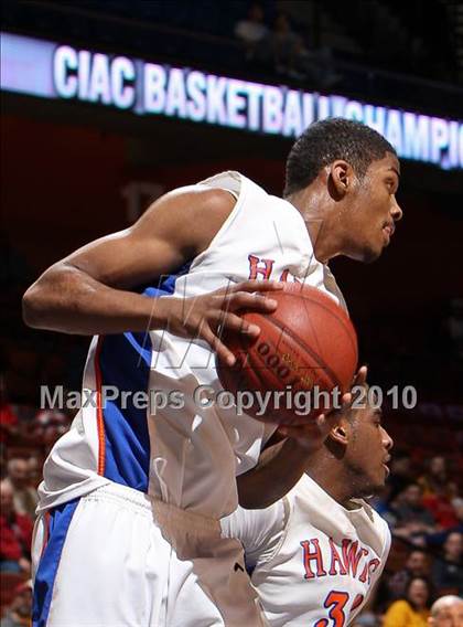 Thumbnail 1 in Sheehan vs. Bloomfield (CIAC Class M Final) photogallery.