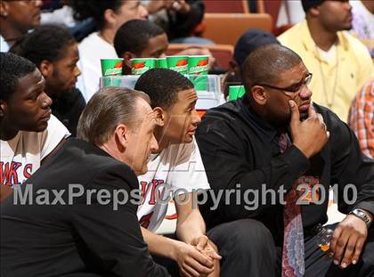 Thumbnail 1 in Sheehan vs. Bloomfield (CIAC Class M Final) photogallery.