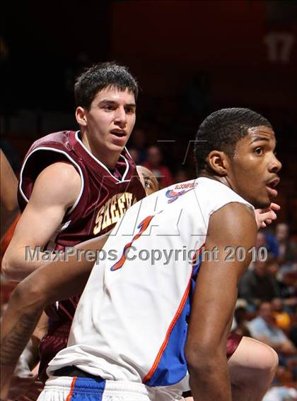 Thumbnail 1 in Sheehan vs. Bloomfield (CIAC Class M Final) photogallery.