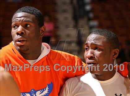 Thumbnail 2 in Sheehan vs. Bloomfield (CIAC Class M Final) photogallery.