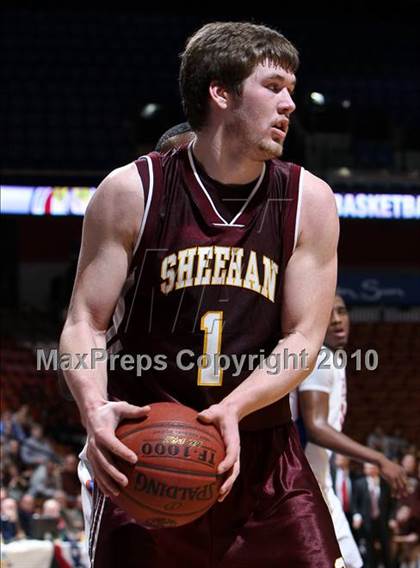 Thumbnail 2 in Sheehan vs. Bloomfield (CIAC Class M Final) photogallery.