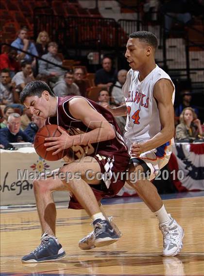 Thumbnail 2 in Sheehan vs. Bloomfield (CIAC Class M Final) photogallery.
