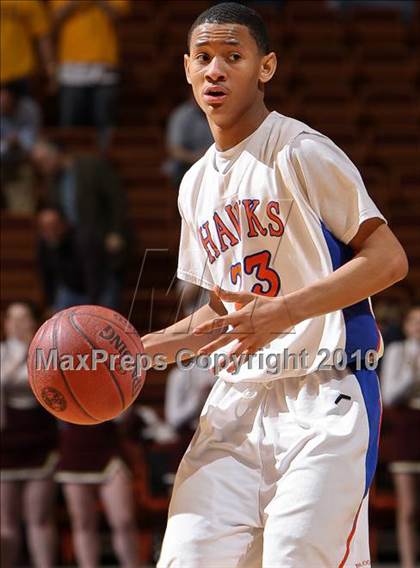 Thumbnail 1 in Sheehan vs. Bloomfield (CIAC Class M Final) photogallery.