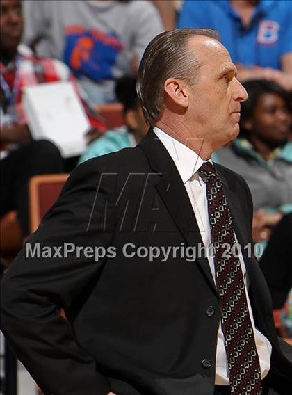 Thumbnail 2 in Sheehan vs. Bloomfield (CIAC Class M Final) photogallery.