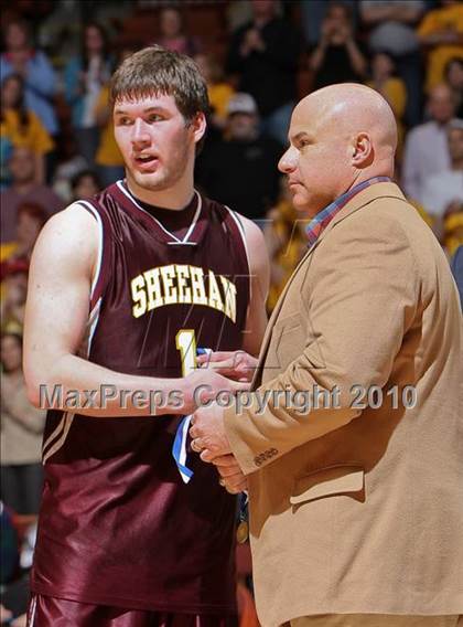 Thumbnail 3 in Sheehan vs. Bloomfield (CIAC Class M Final) photogallery.