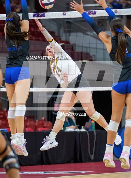 Thumbnail 2 in Polk County vs Perquimans (NCHSAA 1A Final) photogallery.