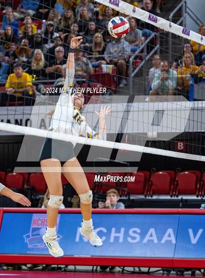 Thumbnail 1 in Polk County vs Perquimans (NCHSAA 1A Final) photogallery.