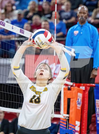 Thumbnail 1 in Polk County vs Perquimans (NCHSAA 1A Final) photogallery.