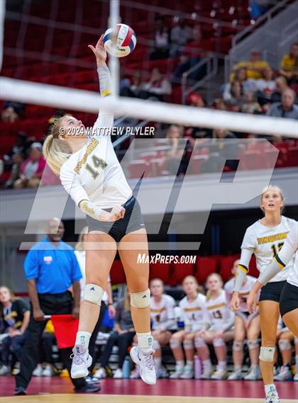 Thumbnail 2 in Polk County vs Perquimans (NCHSAA 1A Final) photogallery.