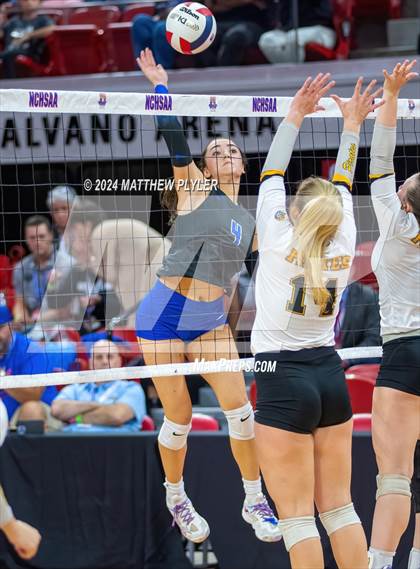 Thumbnail 1 in Polk County vs Perquimans (NCHSAA 1A Final) photogallery.