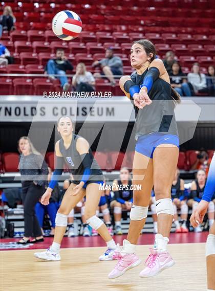 Thumbnail 1 in Polk County vs Perquimans (NCHSAA 1A Final) photogallery.