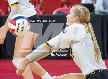 Thumbnail 1 in Polk County vs Perquimans (NCHSAA 1A Final) photogallery.