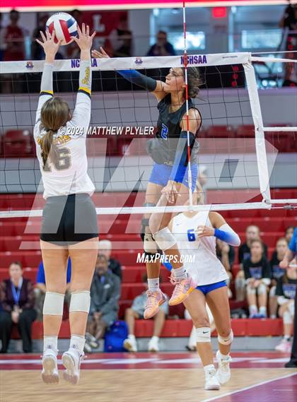 Thumbnail 3 in Polk County vs Perquimans (NCHSAA 1A Final) photogallery.