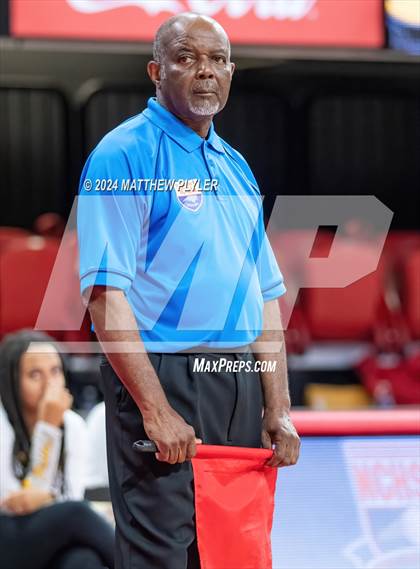 Thumbnail 3 in Polk County vs Perquimans (NCHSAA 1A Final) photogallery.