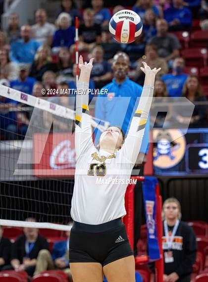 Thumbnail 1 in Polk County vs Perquimans (NCHSAA 1A Final) photogallery.