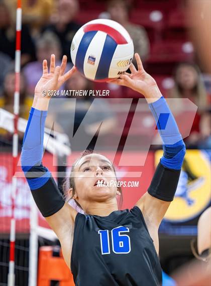 Thumbnail 2 in Polk County vs Perquimans (NCHSAA 1A Final) photogallery.