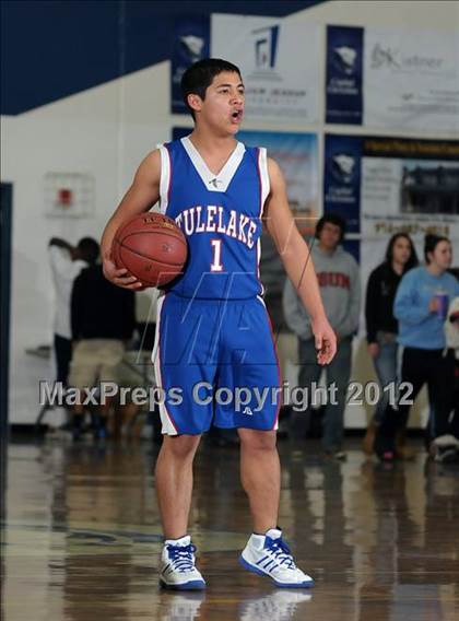 Thumbnail 1 in Tulelake vs. Capital Christian (CIF NorCal D5 Playoffs) photogallery.