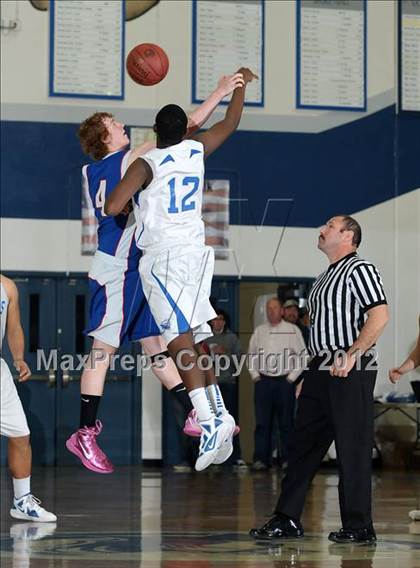 Thumbnail 2 in Tulelake vs. Capital Christian (CIF NorCal D5 Playoffs) photogallery.