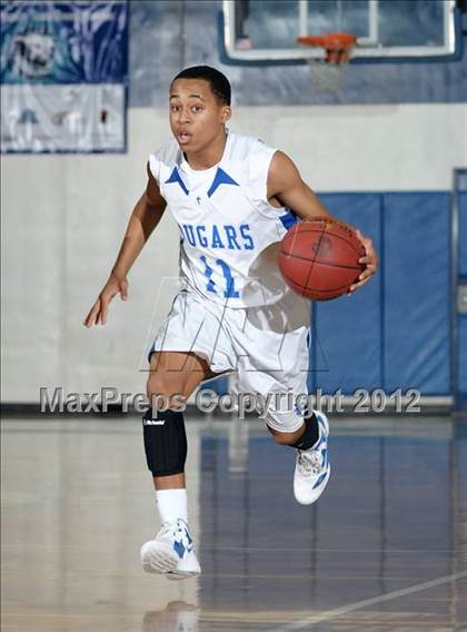 Thumbnail 3 in Tulelake vs. Capital Christian (CIF NorCal D5 Playoffs) photogallery.