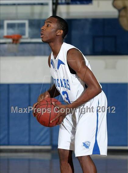 Thumbnail 3 in Tulelake vs. Capital Christian (CIF NorCal D5 Playoffs) photogallery.