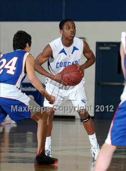 Thumbnail 2 in Tulelake vs. Capital Christian (CIF NorCal D5 Playoffs) photogallery.