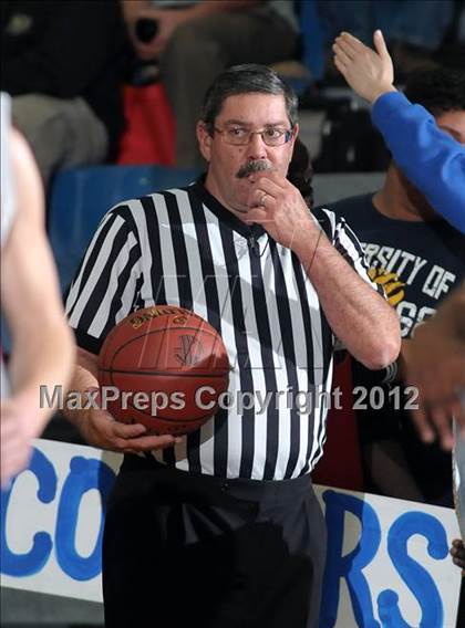 Thumbnail 1 in Tulelake vs. Capital Christian (CIF NorCal D5 Playoffs) photogallery.