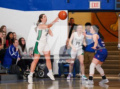 Thumbnail 1 in Union City vs. Clinton Central (IHSAA 1A Semi-State 7) photogallery.