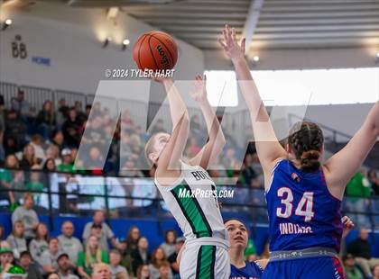 Thumbnail 2 in Union City vs. Clinton Central (IHSAA 1A Semi-State 7) photogallery.