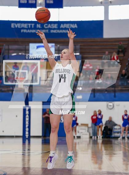 Thumbnail 3 in Union City vs. Clinton Central (IHSAA 1A Semi-State 7) photogallery.
