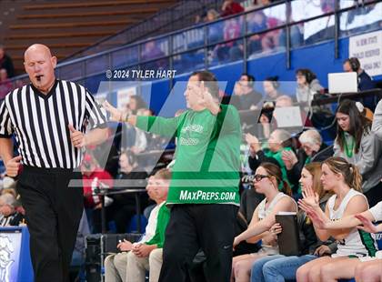 Thumbnail 3 in Union City vs. Clinton Central (IHSAA 1A Semi-State 7) photogallery.