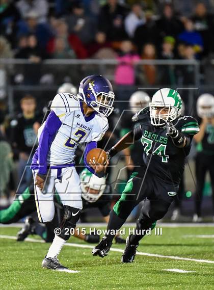 Thumbnail 3 in Marlin vs. Rio Vista (UIL 3A Bi-District Playoff) photogallery.