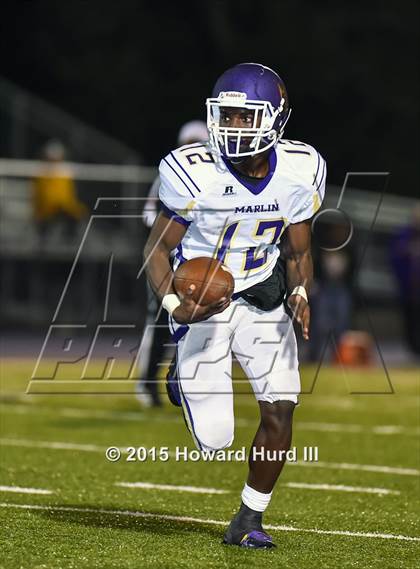 Thumbnail 2 in Marlin vs. Rio Vista (UIL 3A Bi-District Playoff) photogallery.