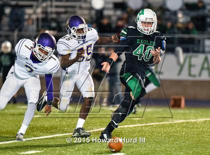 Thumbnail 3 in Marlin vs. Rio Vista (UIL 3A Bi-District Playoff) photogallery.