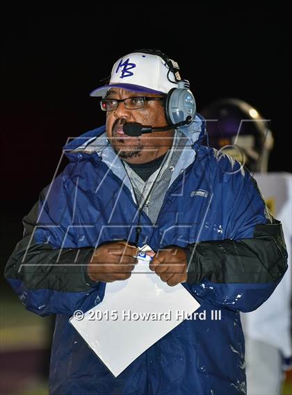 Thumbnail 1 in Marlin vs. Rio Vista (UIL 3A Bi-District Playoff) photogallery.