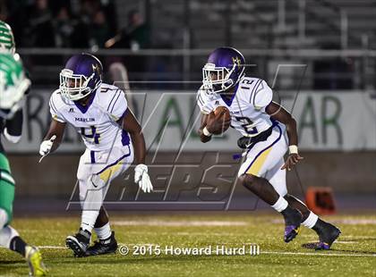 Thumbnail 2 in Marlin vs. Rio Vista (UIL 3A Bi-District Playoff) photogallery.