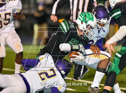 Thumbnail 3 in Marlin vs. Rio Vista (UIL 3A Bi-District Playoff) photogallery.