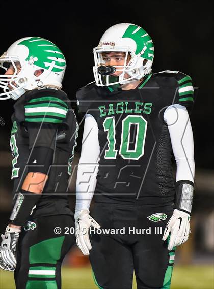Thumbnail 1 in Marlin vs. Rio Vista (UIL 3A Bi-District Playoff) photogallery.