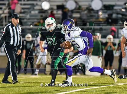Thumbnail 3 in Marlin vs. Rio Vista (UIL 3A Bi-District Playoff) photogallery.