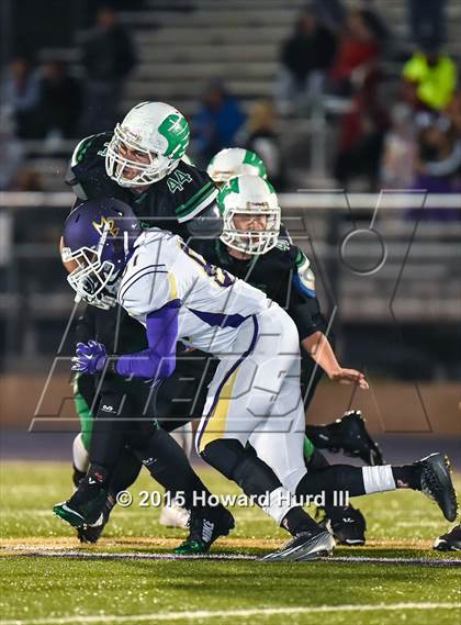 Thumbnail 2 in Marlin vs. Rio Vista (UIL 3A Bi-District Playoff) photogallery.