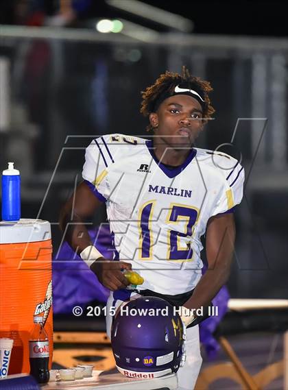 Thumbnail 3 in Marlin vs. Rio Vista (UIL 3A Bi-District Playoff) photogallery.