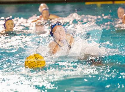 Thumbnail 1 in Mater Dei vs Newport Harbor (Bill Barnett Holiday Cup) photogallery.