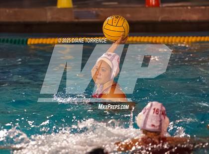 Thumbnail 2 in Mater Dei vs Newport Harbor (Bill Barnett Holiday Cup) photogallery.