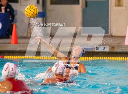 Thumbnail 3 in Mater Dei vs Newport Harbor (Bill Barnett Holiday Cup) photogallery.